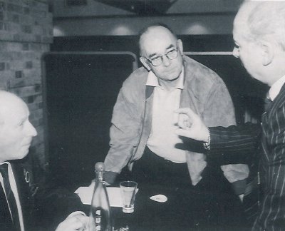 Stanley Roth (Y53) and Joe Skeggs (V34) discuss the meeting with Tom Whitbread afterwards