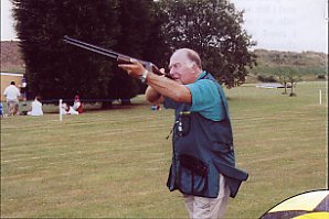 DaC's Bob Raymen (D98J) was one of the first to shoot