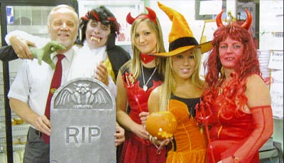Halloween at the Royal Oak - Left to Right: Gerry Dunn, John Anderson, Kathryn, Sophia and Jacqueline